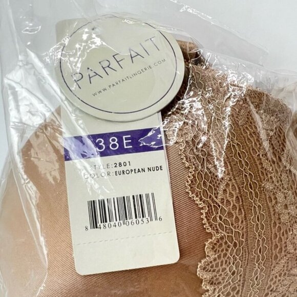 Parfait - Ladies Wired Seamless T-shirt Bra - European Nude. Size: 38DDD (US). - Picture 3 of 12